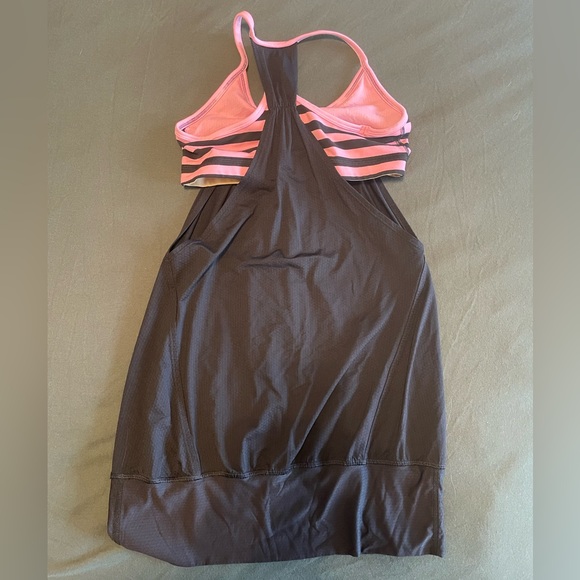 🍋Like New Lululemon No Limits Tank
Black / Sea Stripe Printed Pink Shell Black - Picture 5 of 8